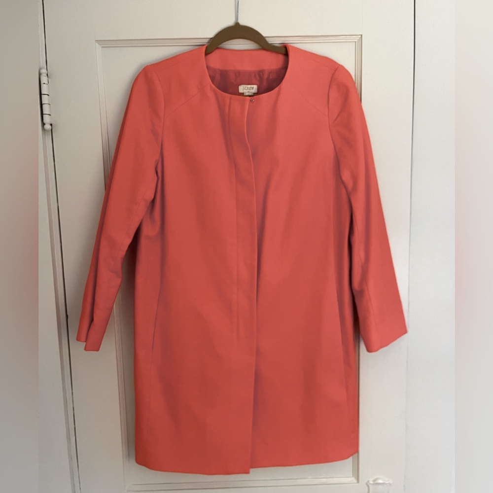 Women’s jcrew spring overcoat in coral/pink.
